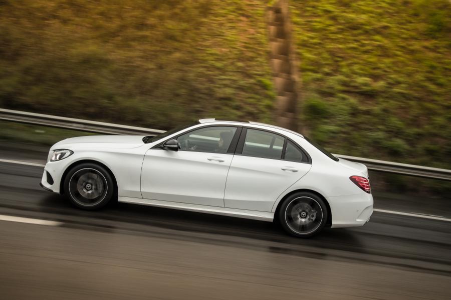  Mercedes-Benz C300 Sport 2017 года  (LA) (фото 32 из 34)